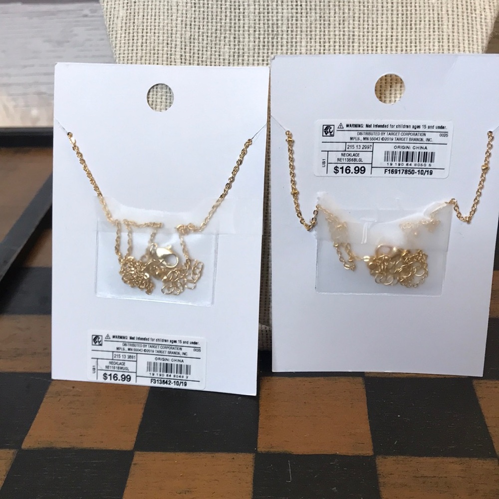 Two necklaces - Picture 4 of 4